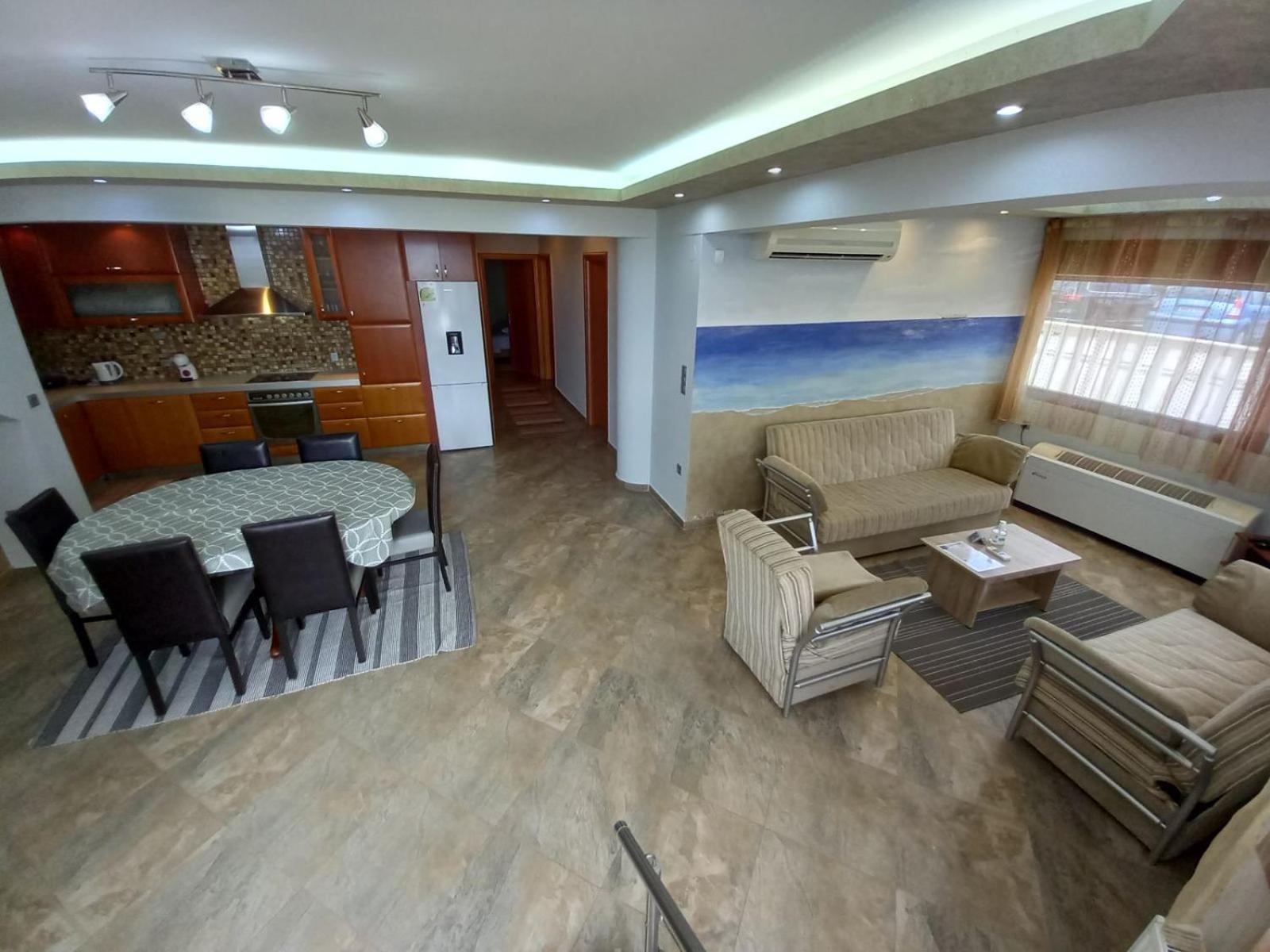 Apartamento Peramos Rent House Néa Péramos Exterior foto