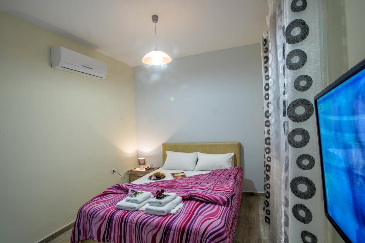 Apartamento Peramos Rent House Néa Péramos Exterior foto